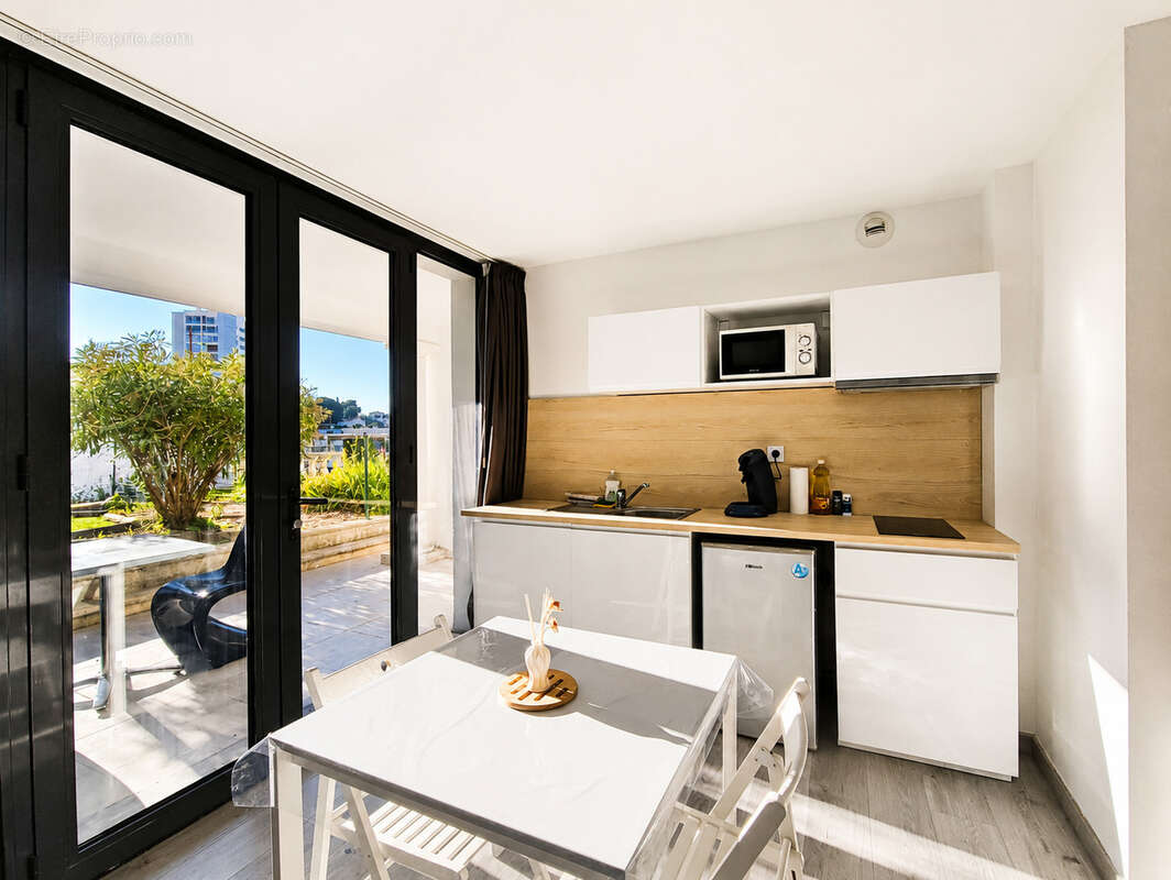 Appartement à CARRY-LE-ROUET
