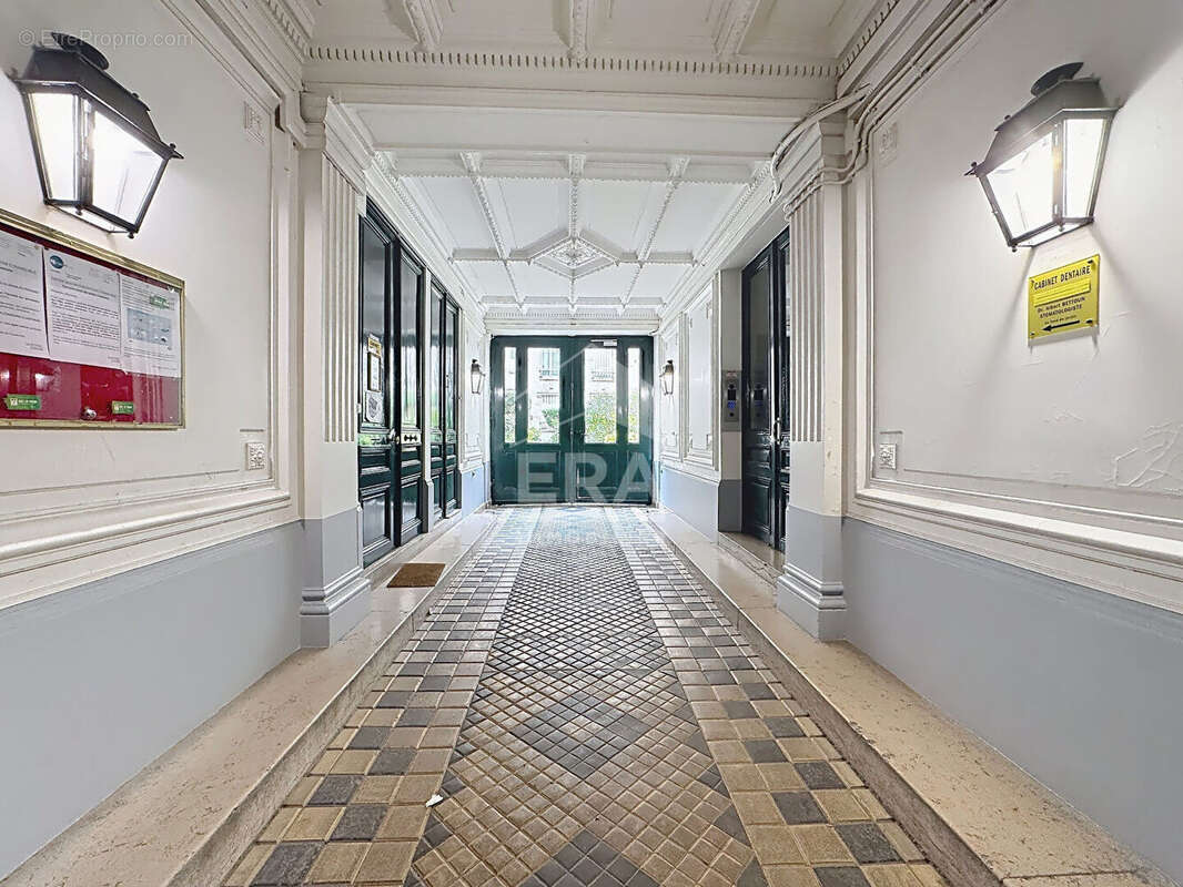 Appartement à PARIS-12E