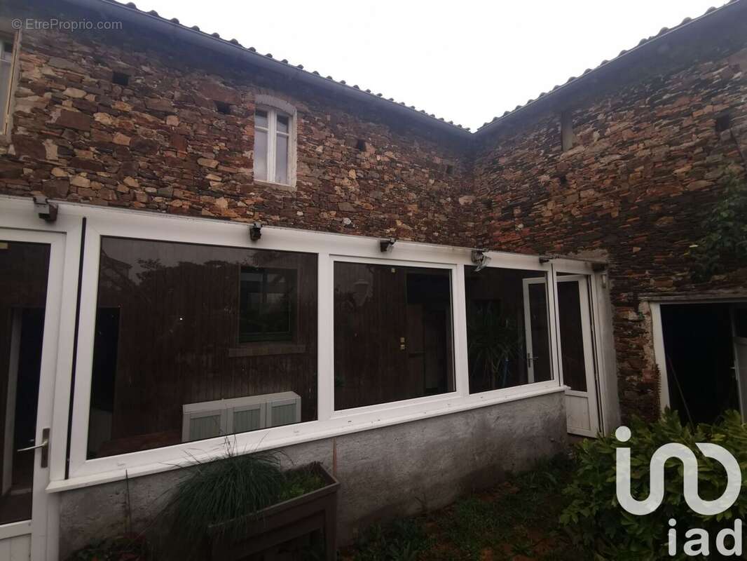 Photo 2 - Maison à LE FUILET