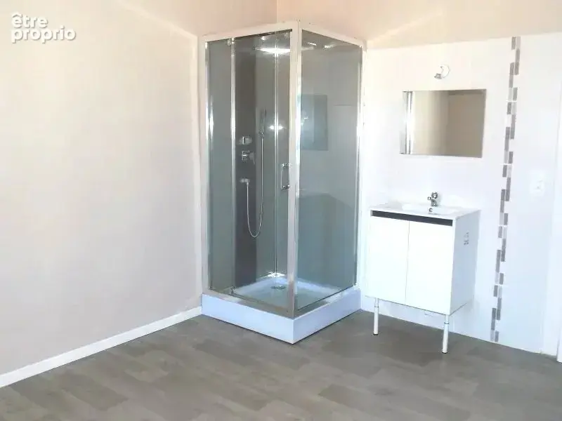 Maison entièrement rénovée, proche commerces et écoles - photo 10