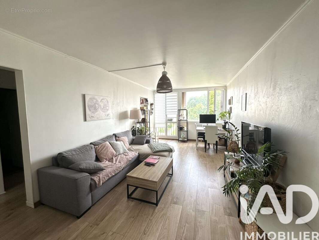 Photo 2 - Appartement à LAGNY-SUR-MARNE