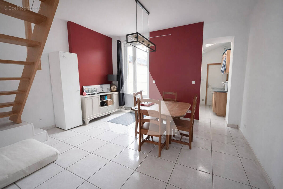 Maison à SAINT-AMAND-LES-EAUX