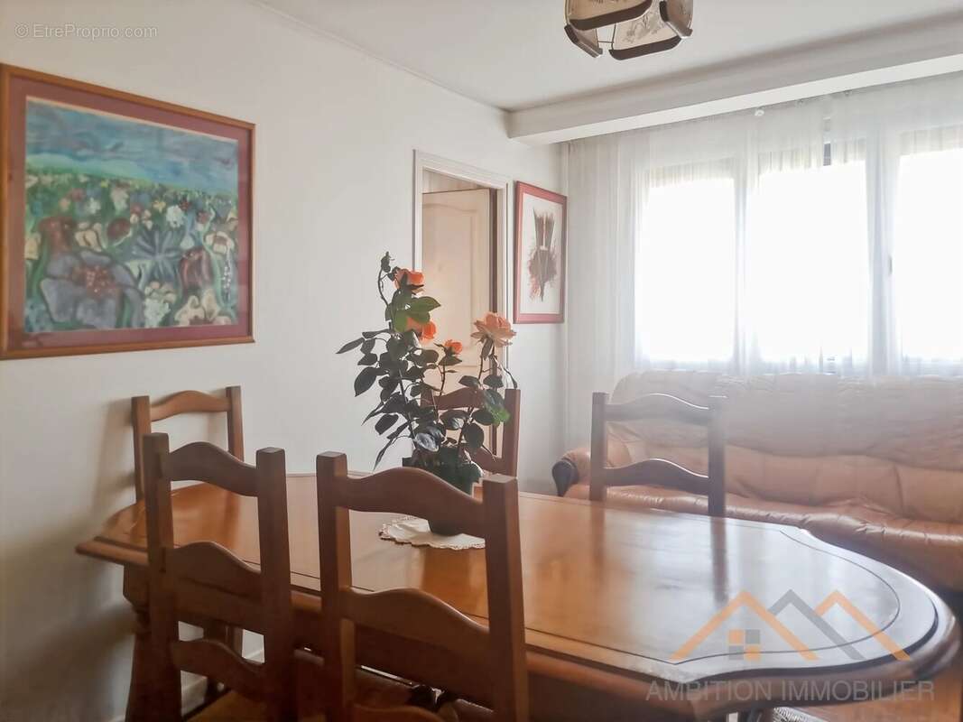 Appartement à LE KREMLIN-BICETRE