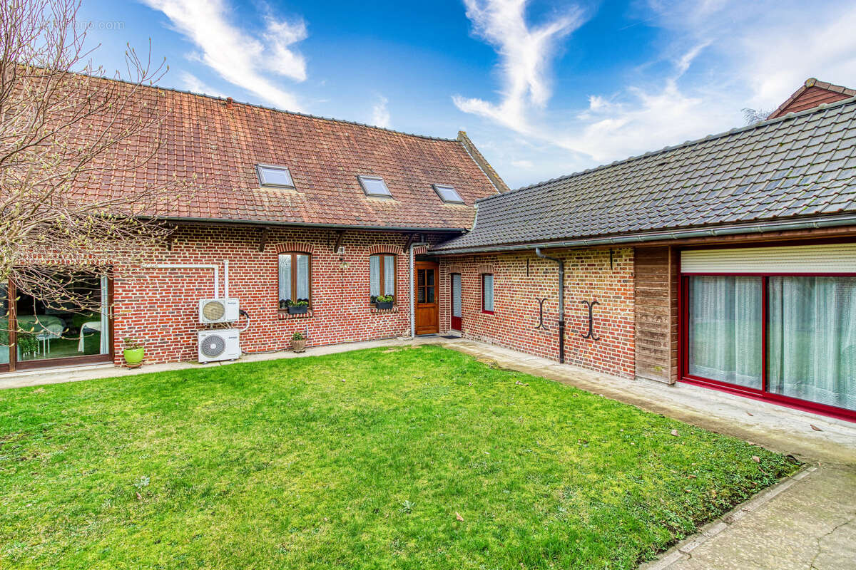 Fermette 200 m2 - photo 17