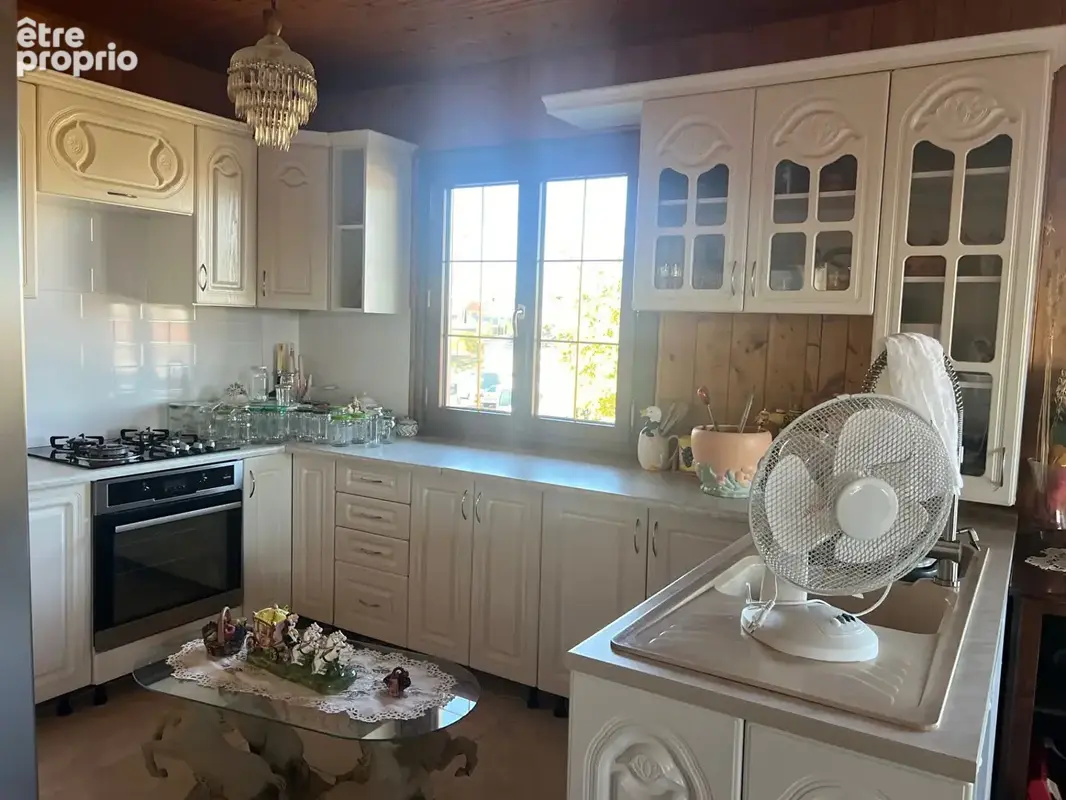 A vendre maison 6 pieces st cyr de favieres - photo 5