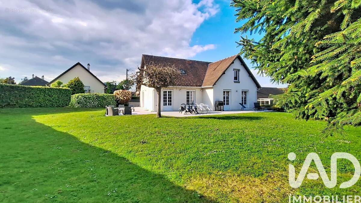 Photo 2 - Maison à CAUDEBEC-LES-ELBEUF