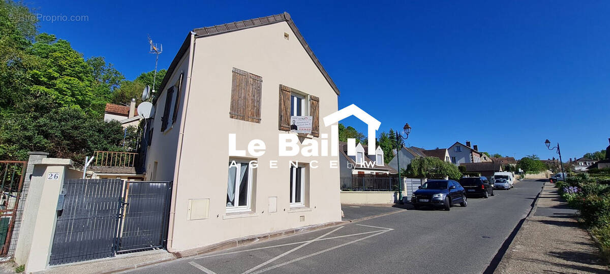 Maison à BOISSY-L'AILLERIE