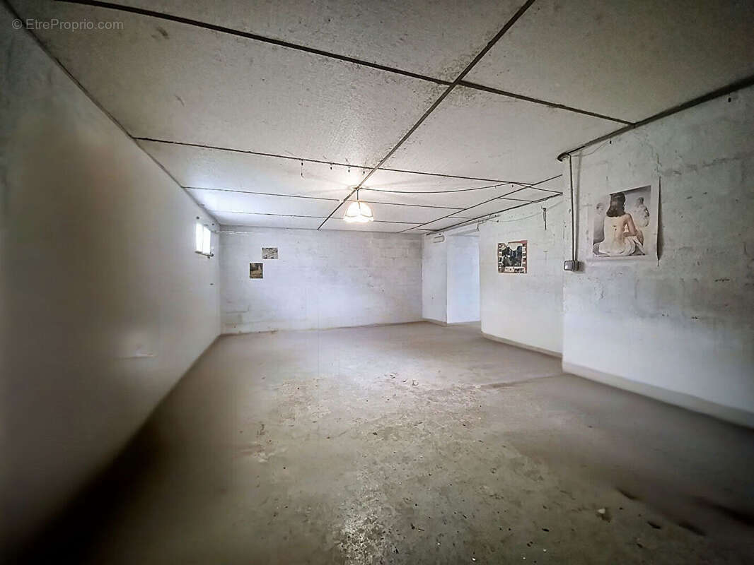 Terrain à LIMEIL-BREVANNES