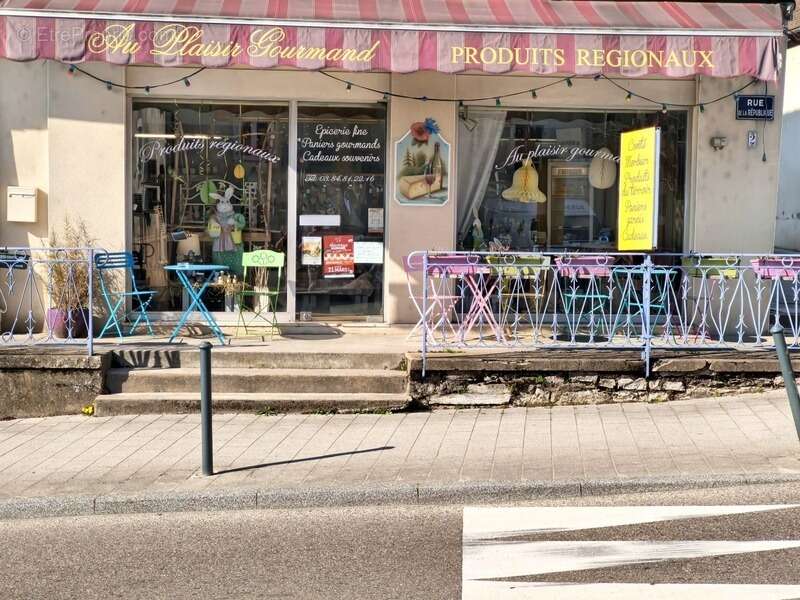 Commerce à ORCHAMPS