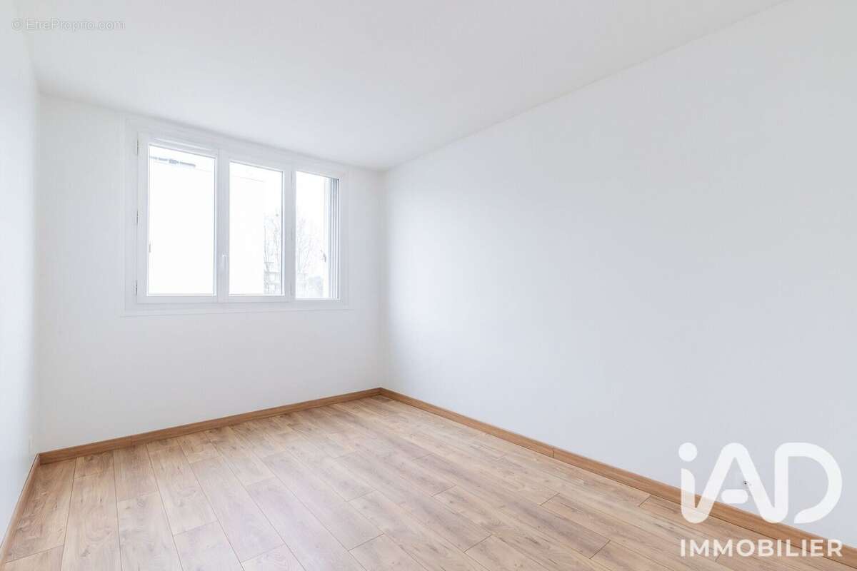 Appartement 71 m² à Chilly-Mazarin  - photo 9
