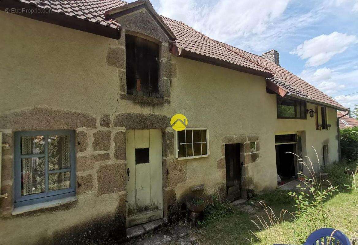 Maison à HURIEL