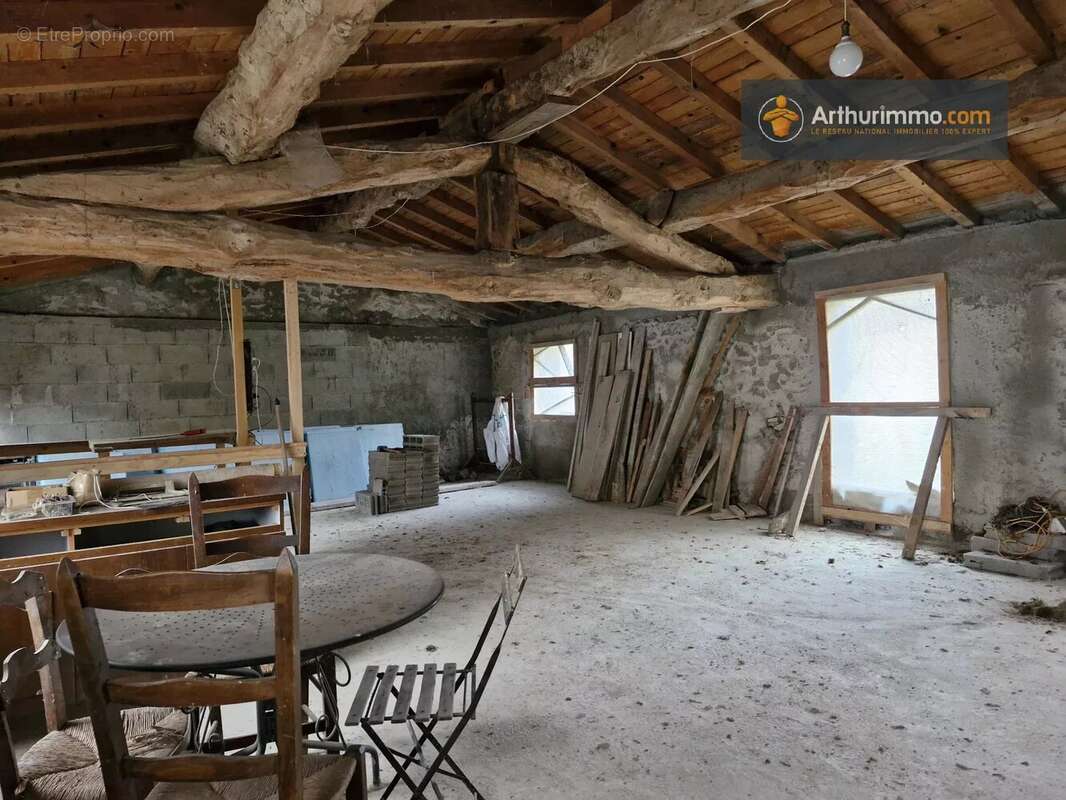 Maison à LA BASTIDE-SUR-L&#039;HERS