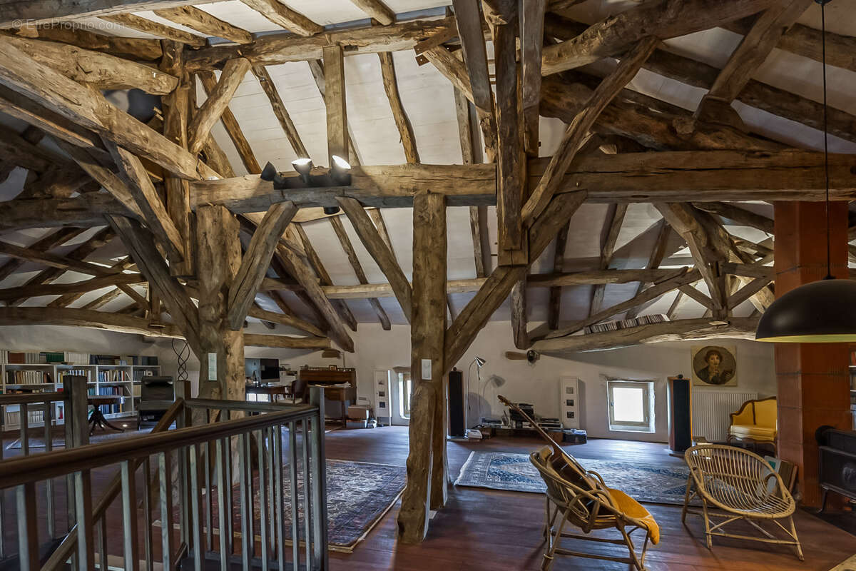 Maison à BRASSAC
