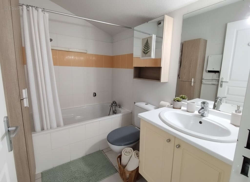 Appartement à SAINTE-MARIE