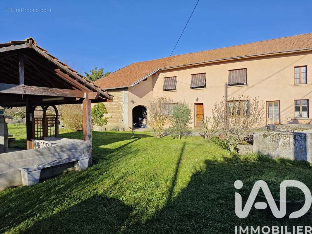 Photo 2 - Maison à BEAUREPAIRE