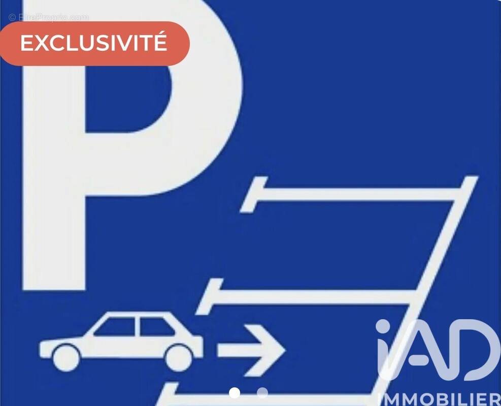 Photo 1 - Parking à LE CANNET