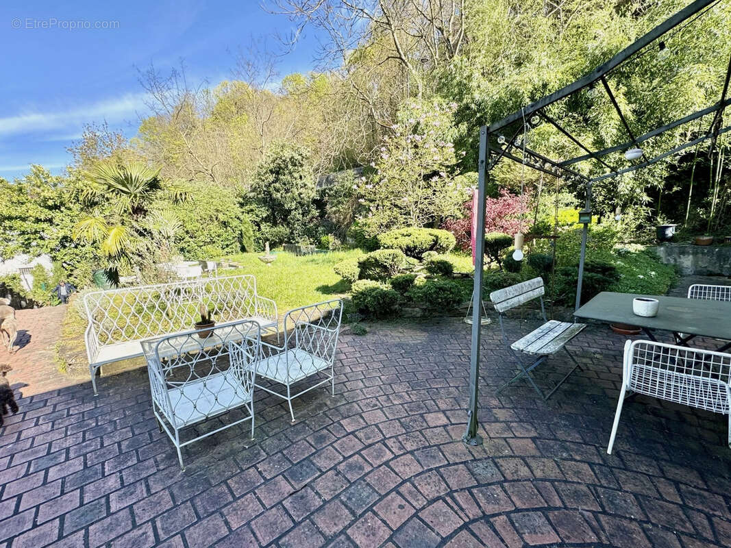 Appartement à CALUIRE-ET-CUIRE