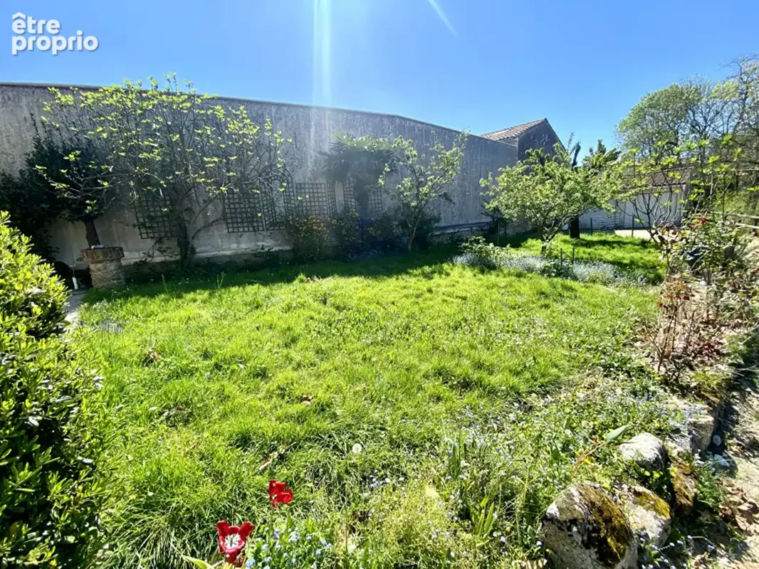 Maison 150m2 centre ville Les Clouzeaux - photo 4