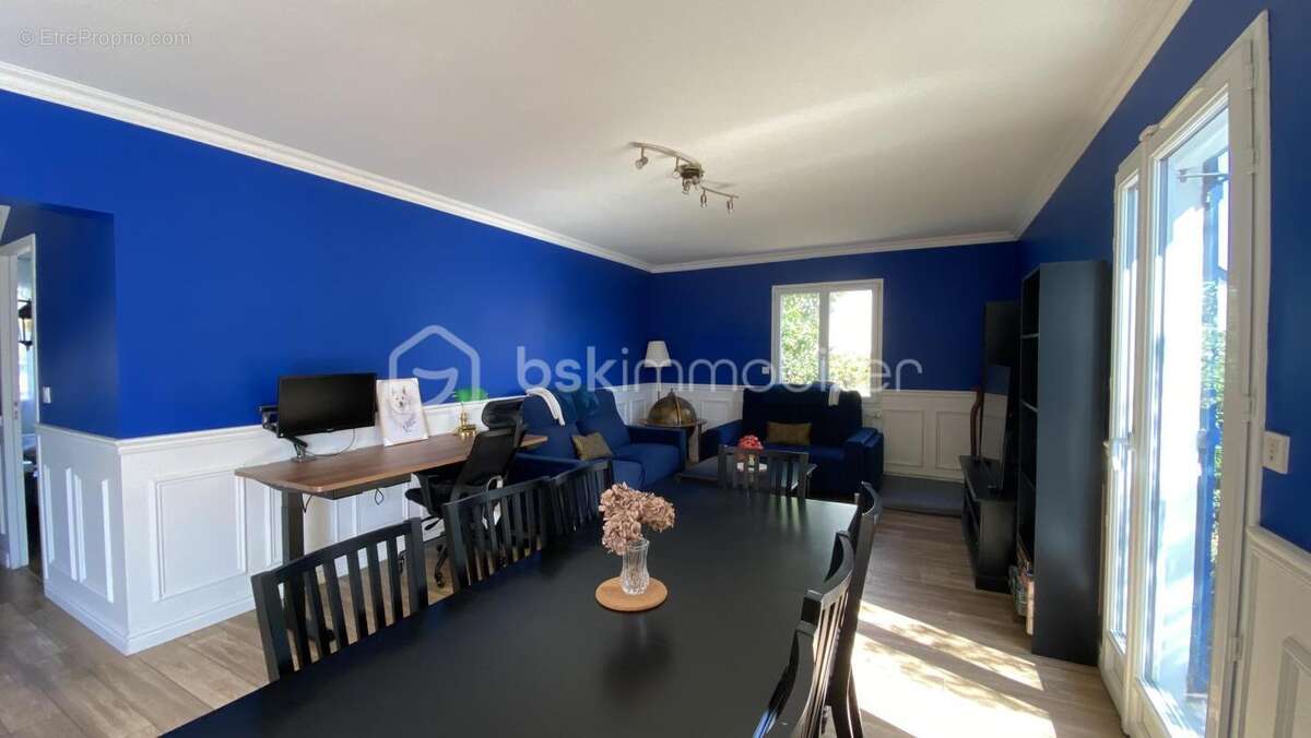 VERTOU/BEAUTOUR : Maison d’env. 157m² au sol, 4/5 chambres, bureau, garage et jardin - photo 5