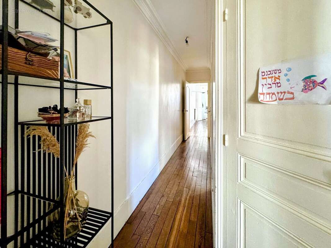 Appartement à SURESNES