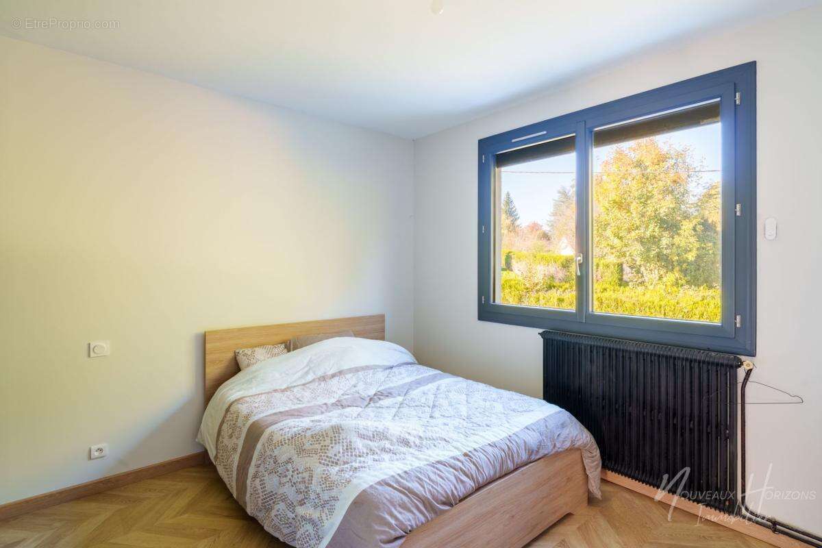 Maison à VERNEUIL-SUR-VIENNE