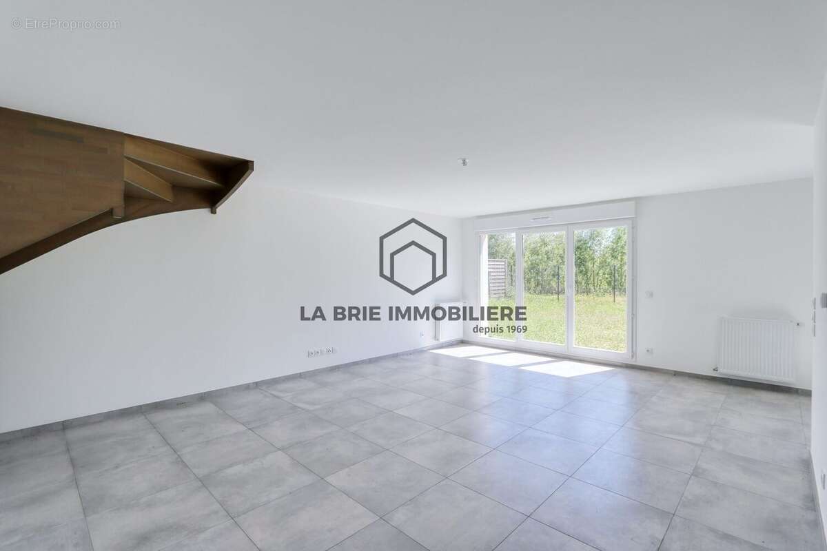 Maison 125 m² à Mennecy  - photo 6
