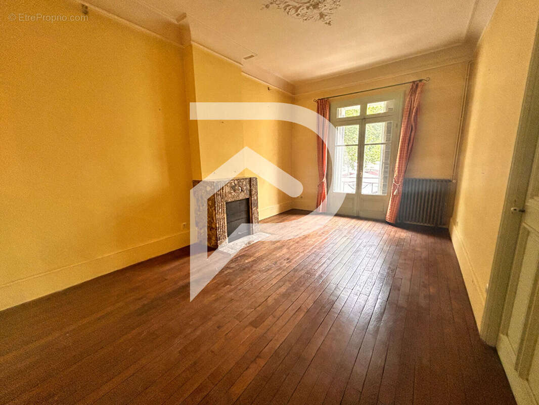 Maison à AIGUES-MORTES