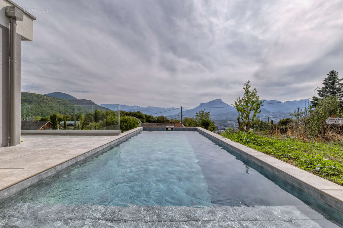 Maison à SAINT-ALBAN-LEYSSE