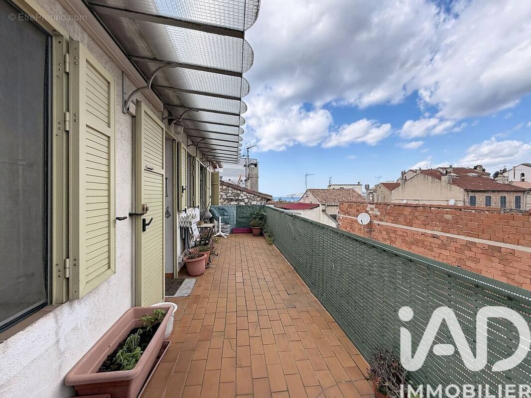 Photo 1 - Maison à MARSEILLE-15E