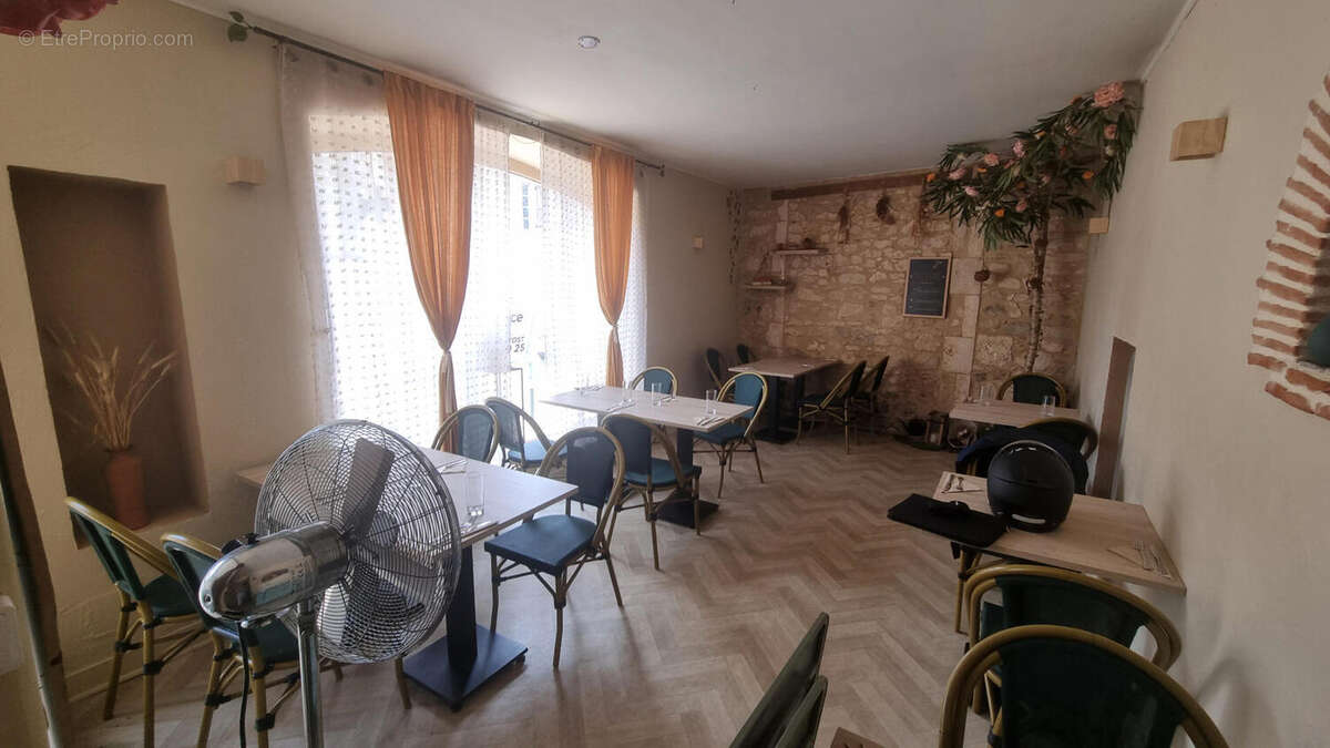 Commerce 80 m² à Saint-Pardoux-La-Riviere  - photo 2
