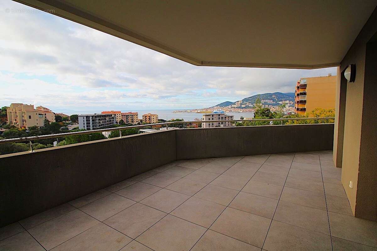 Appartement à AJACCIO