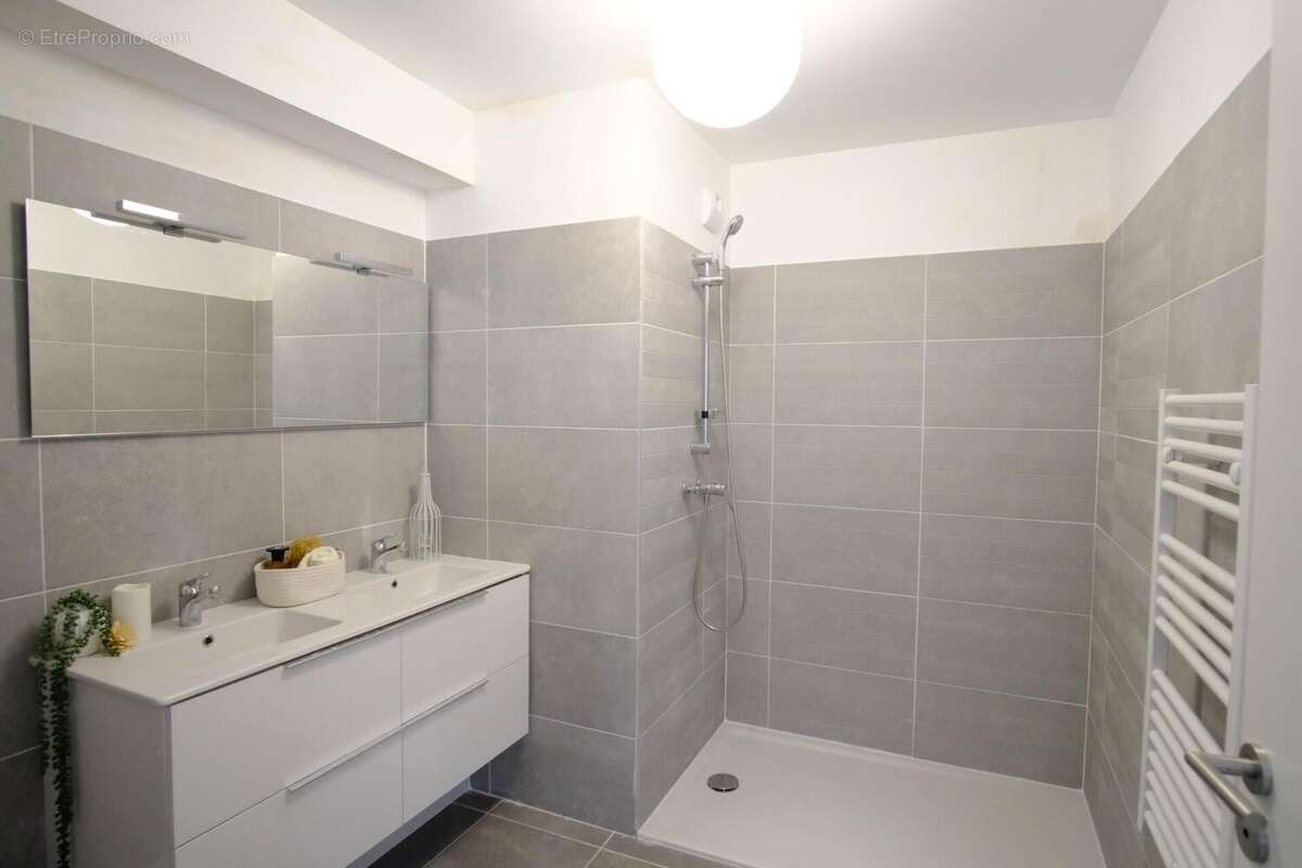 Photo 4 - Appartement à CLERMONT-L'HERAULT