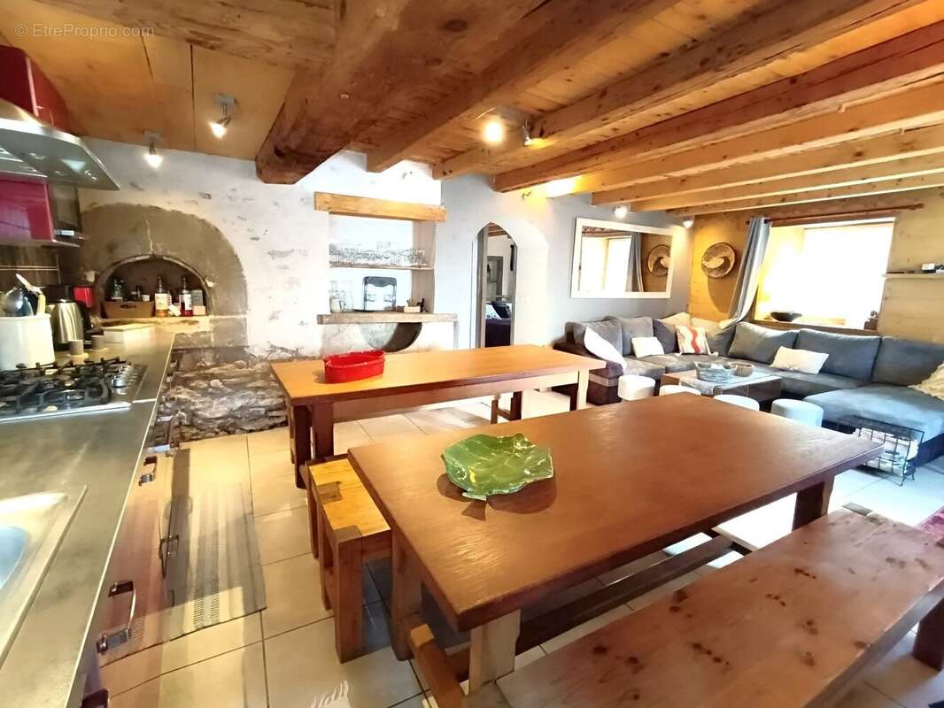 Appartement à MEAUDRE