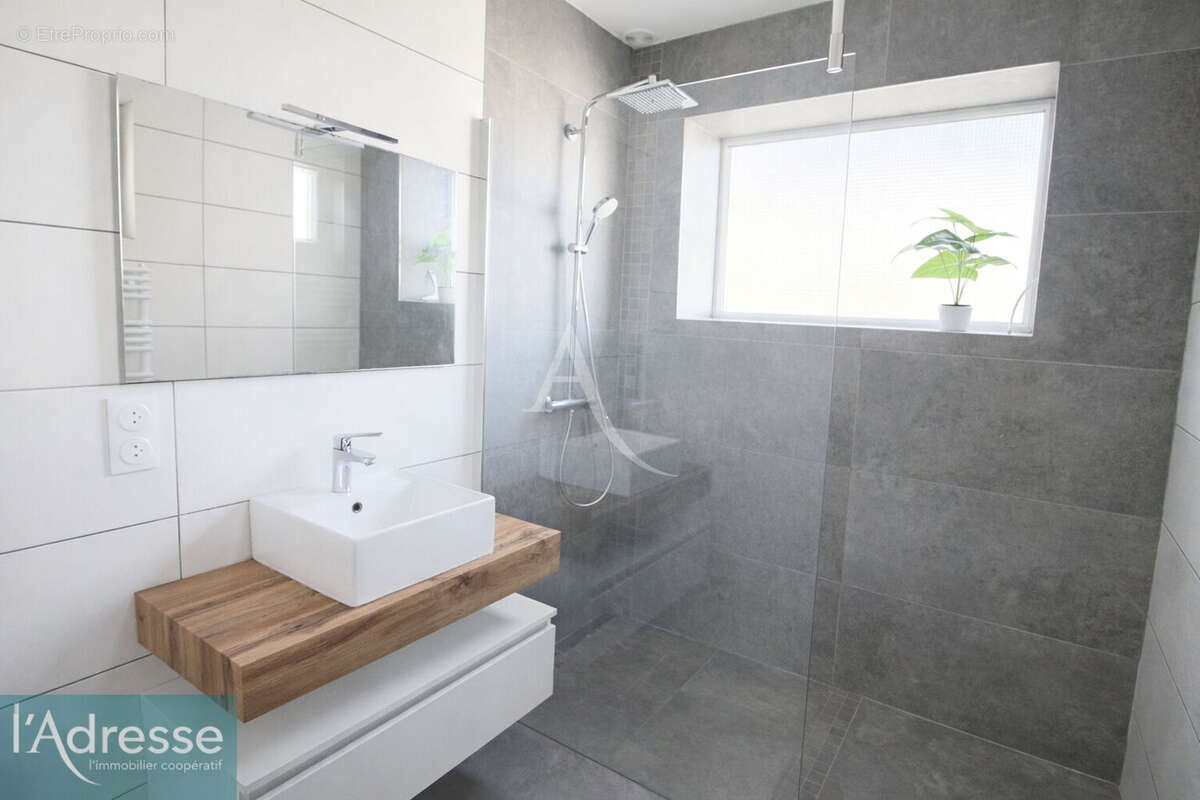 Maison à SAVIGNY-SUR-ORGE