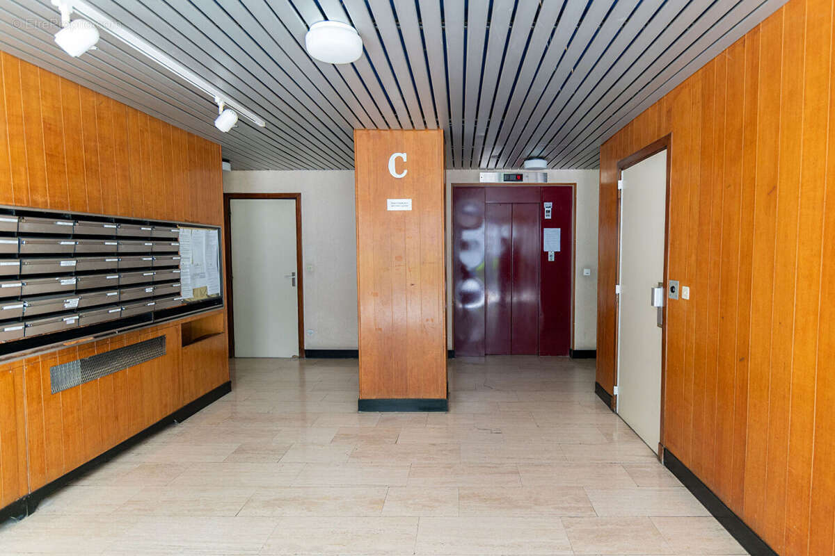 Appartement à PARIS-12E