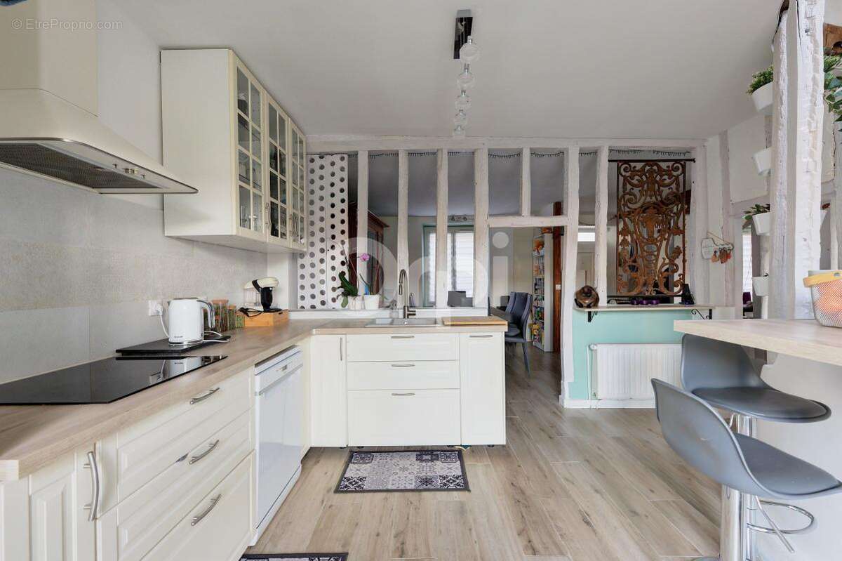 Maison à LAGNY-SUR-MARNE