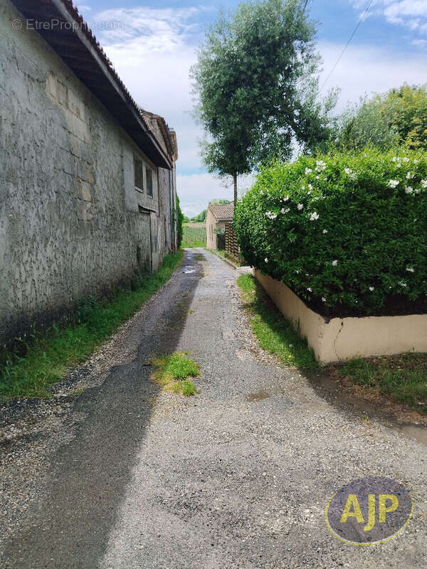 Maison à PAUILLAC