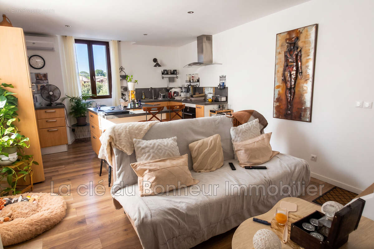 Maison 91 m² à Riez  - photo 6