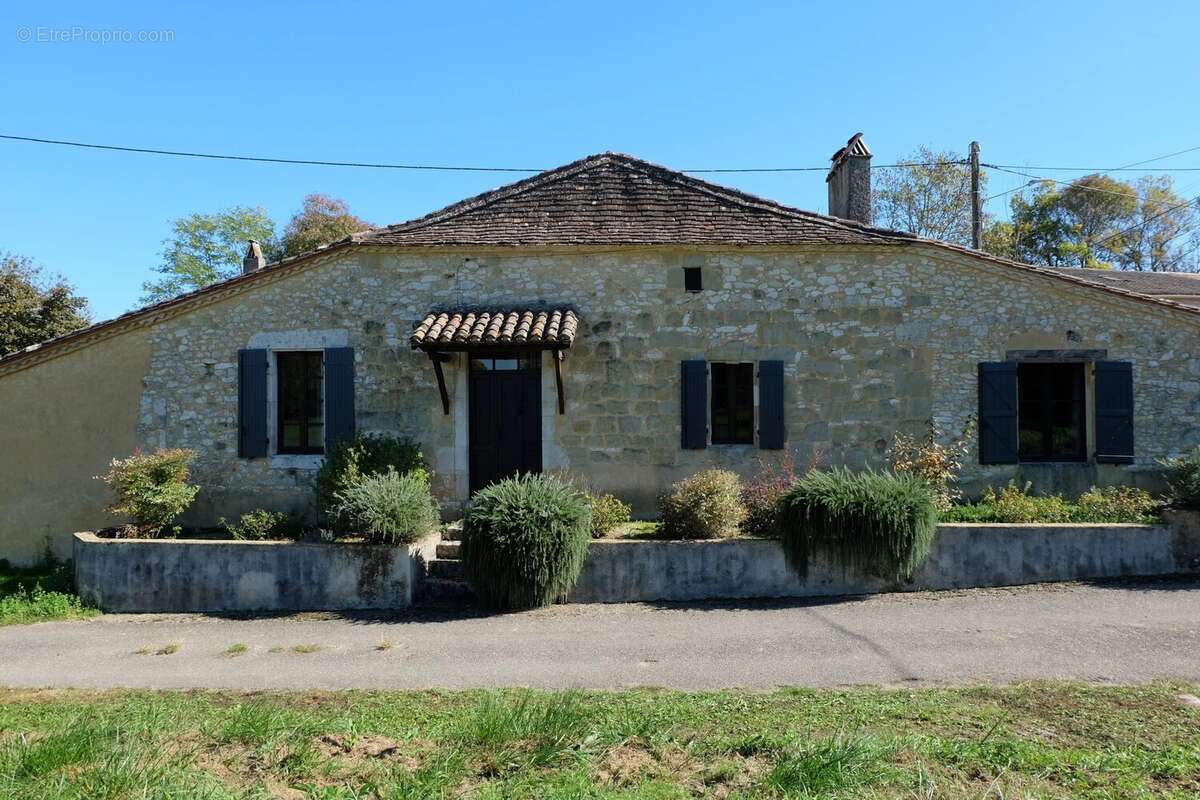 Appartement à LAUZUN