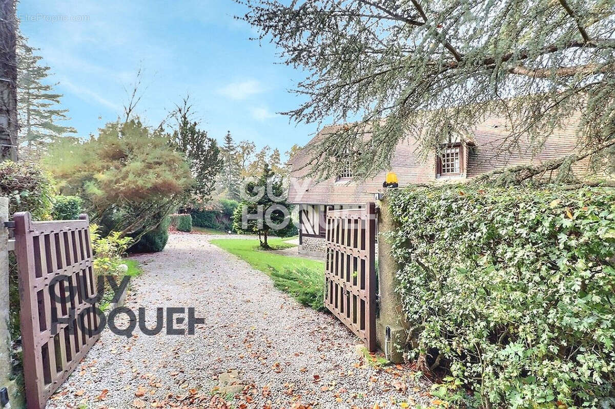 Maison à BERNAY