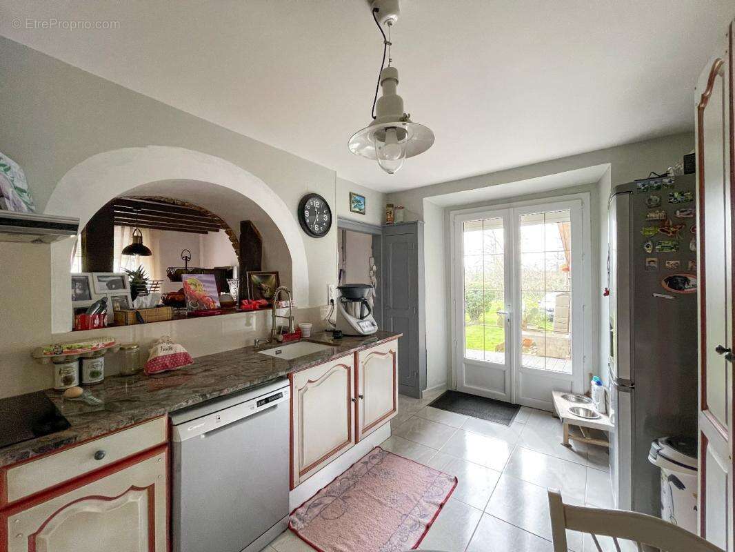 Maison à MIRANDE