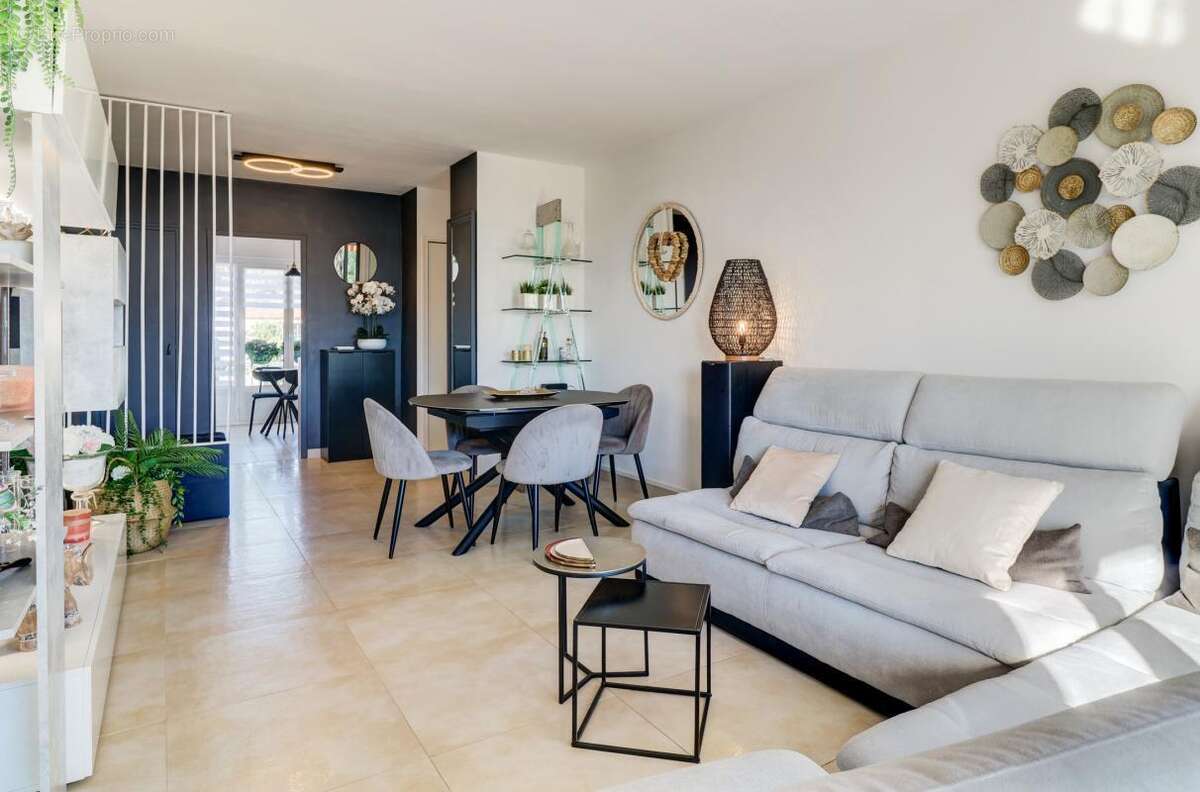 Appartement à CAGNES-SUR-MER