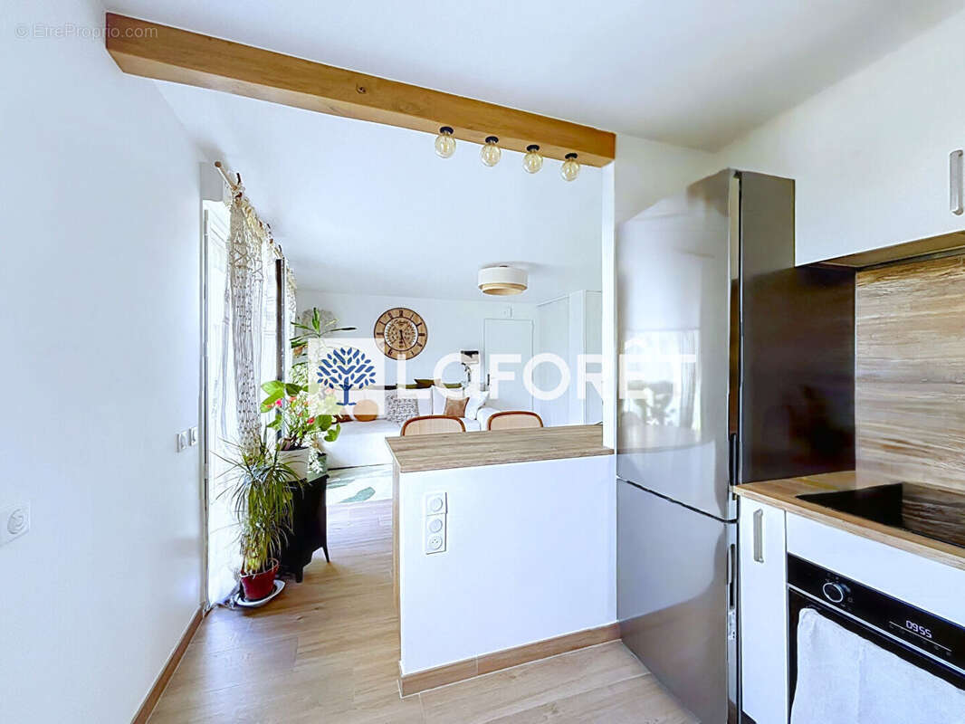 Appartement à CRESPIERES