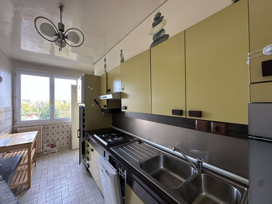 Appartement à CHAMPIGNY-SUR-MARNE