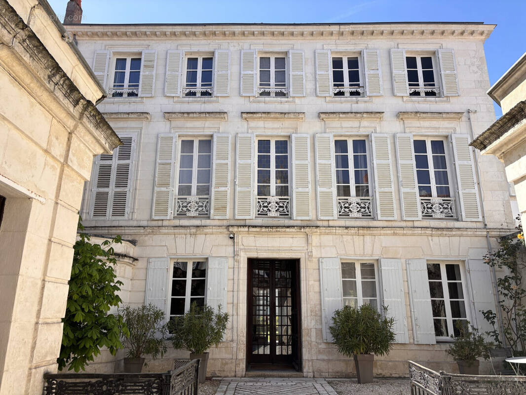 Maison à LA ROCHELLE