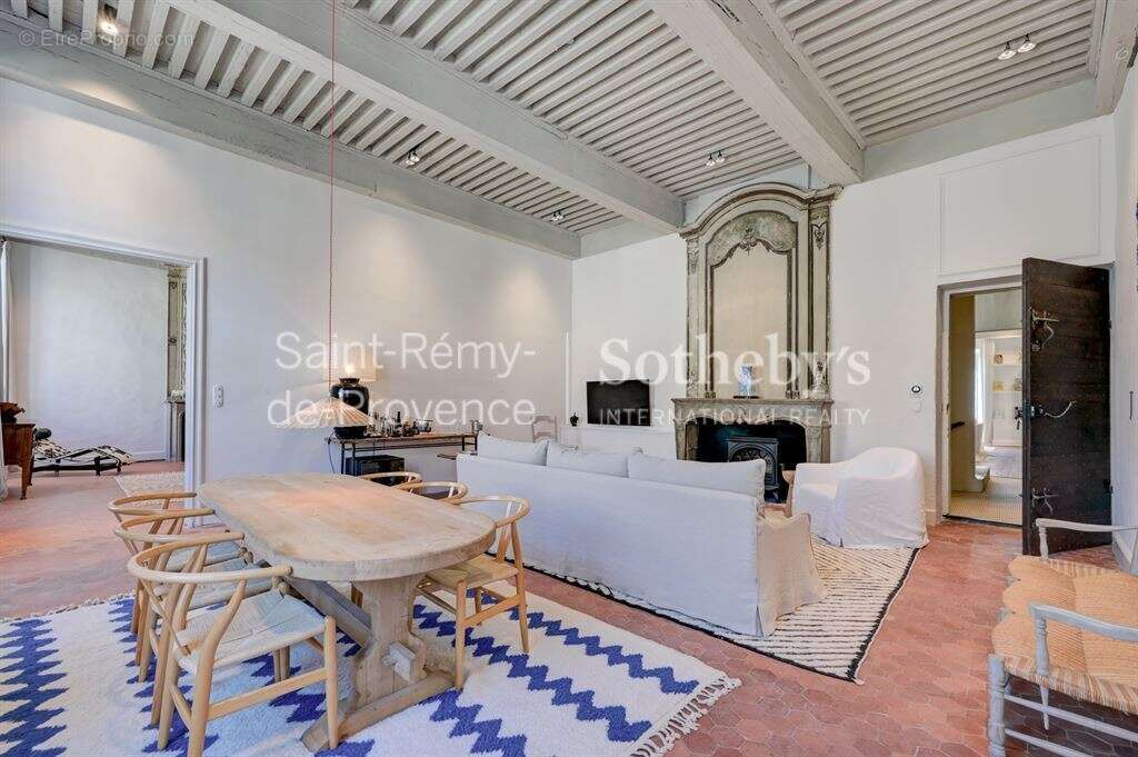 Maison à SAINT-REMY-DE-PROVENCE