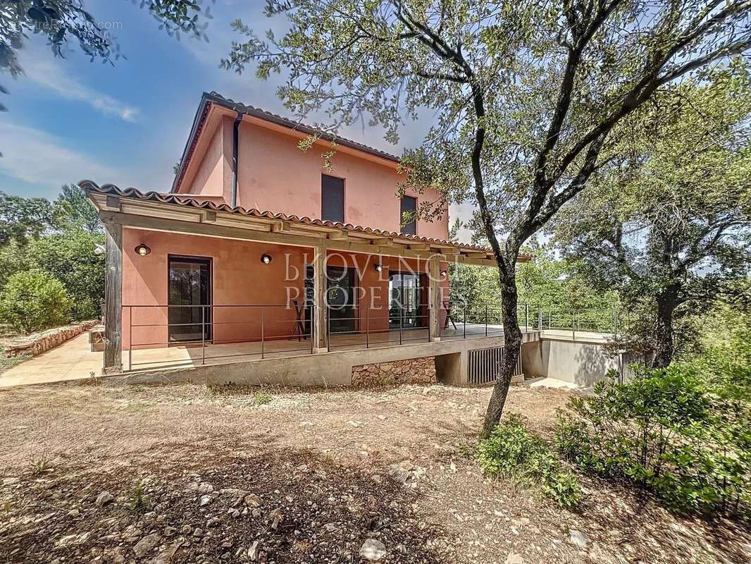 Maison à CHATEAUVERT