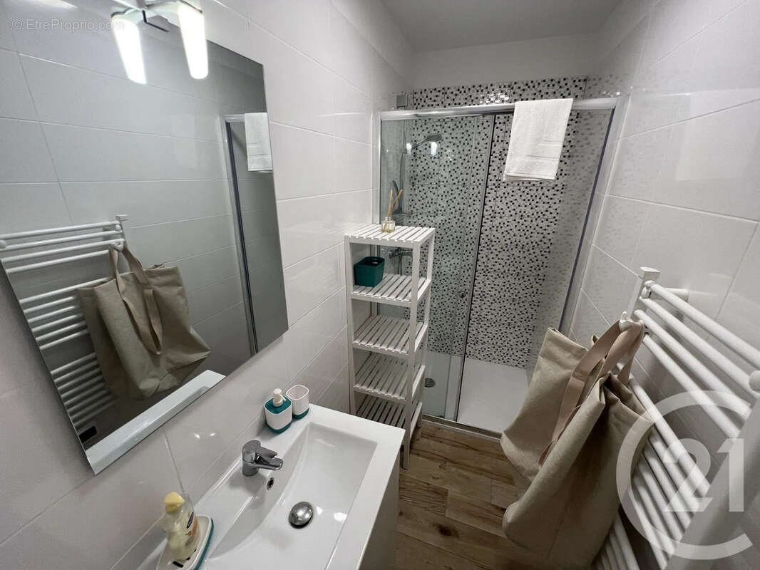 Appartement 31 m² à Linguizzetta  - photo 7