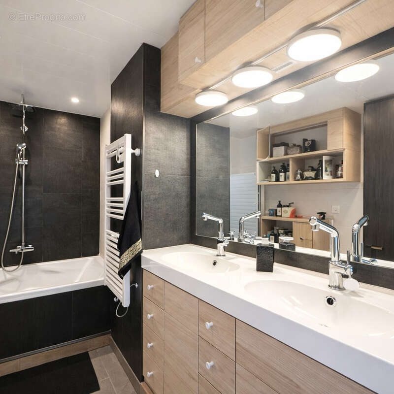 Appartement à THONON-LES-BAINS