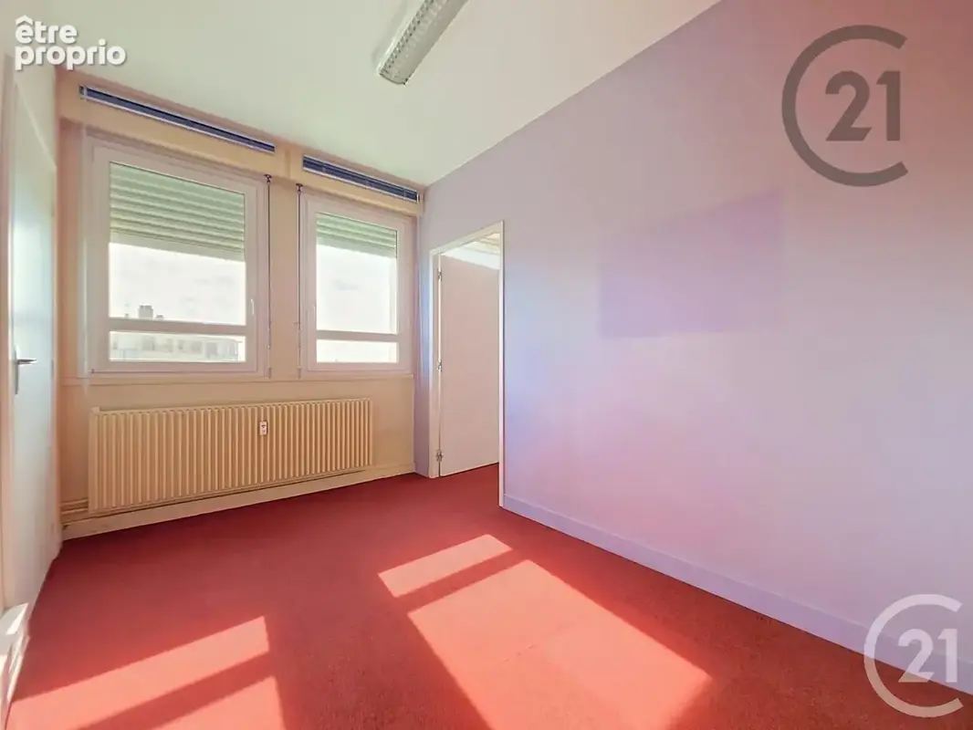 Photo Autres à Troyes au prix de 34 000€